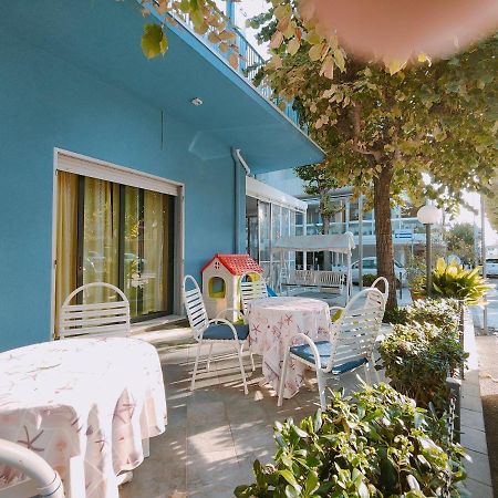Hotel Marittimo Rimini Buitenkant foto