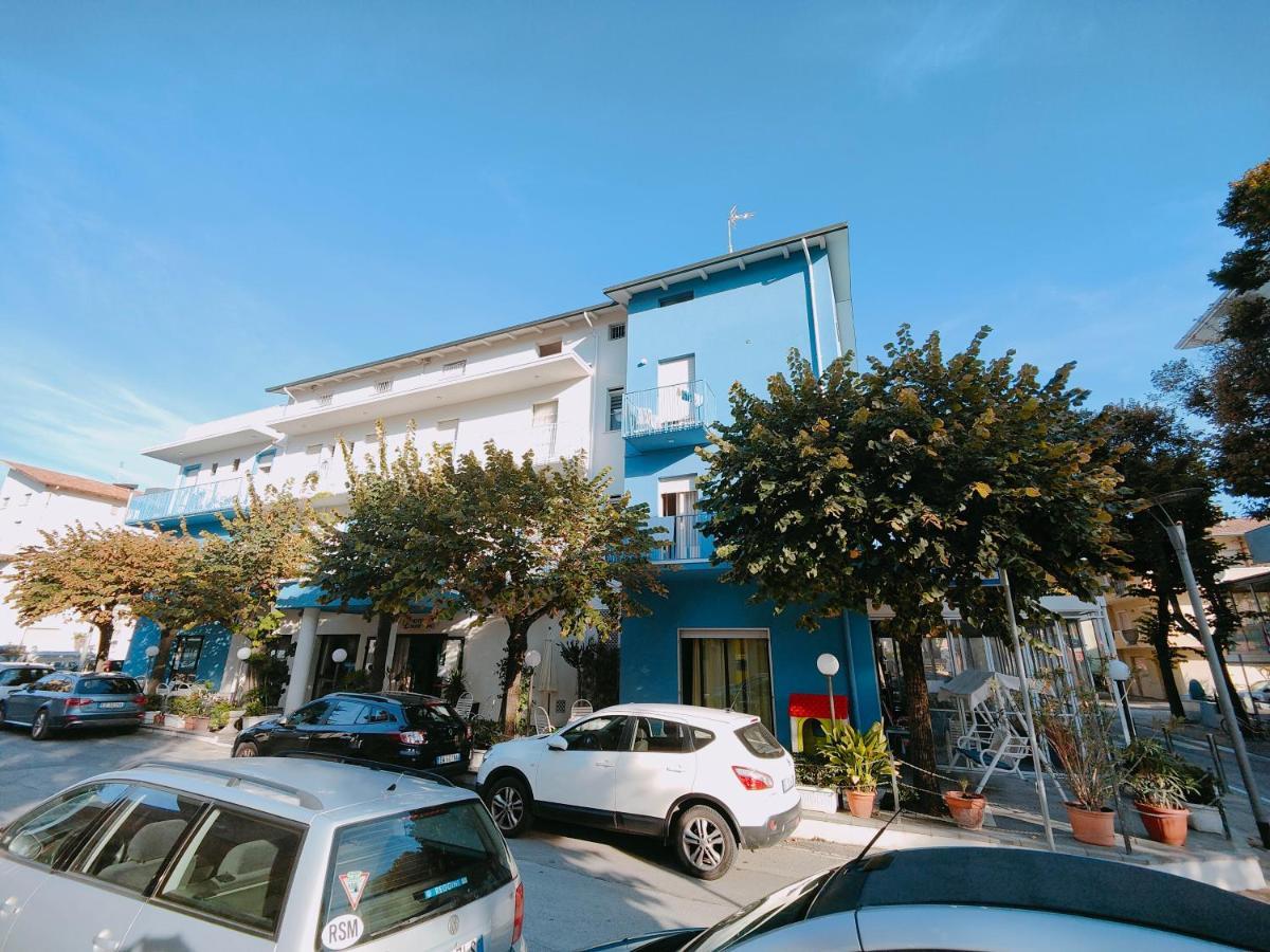 Hotel Marittimo Rimini Buitenkant foto